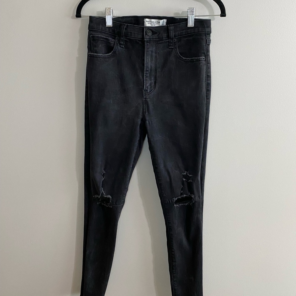 Black Distressed Skinny Jeans